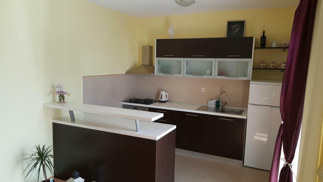 Apartmani Goga Starigrad Paklenica Zewnętrze zdjęcie