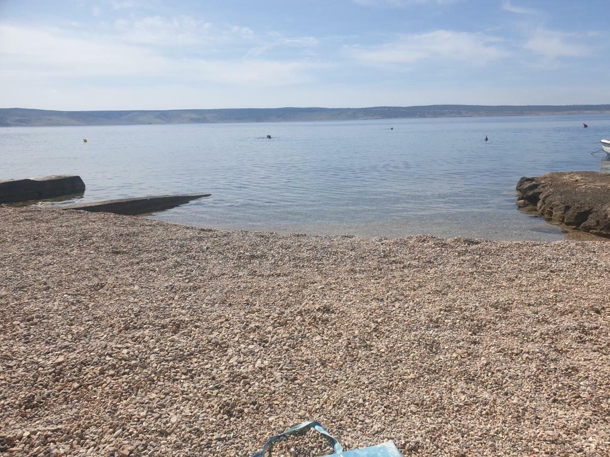 Apartmani Goga Starigrad Paklenica Zewnętrze zdjęcie