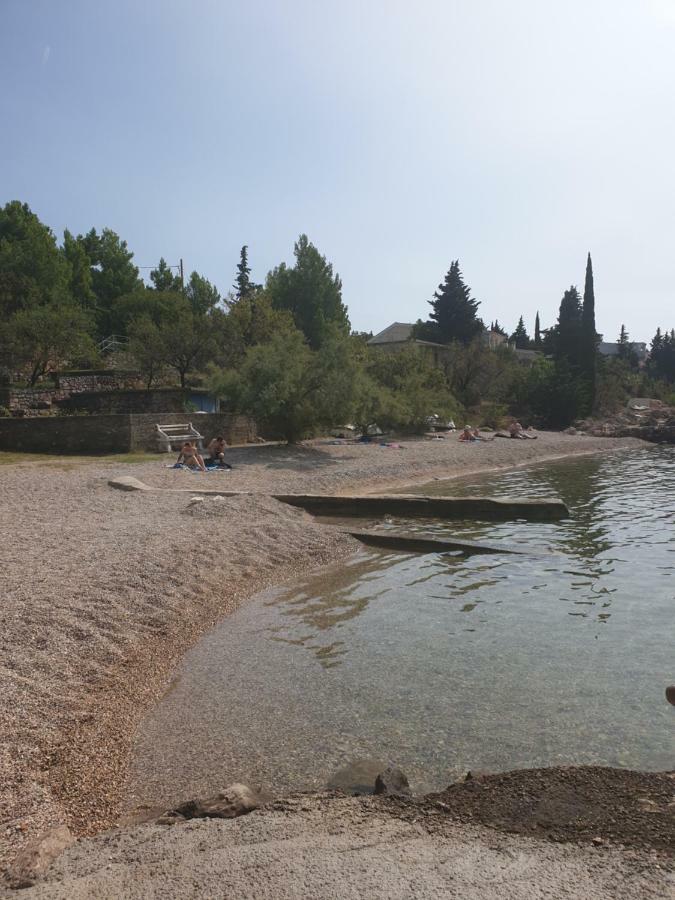 Apartmani Goga Starigrad Paklenica Zewnętrze zdjęcie